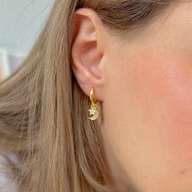 Ay ve Yıldız Figürlü Halka Küpe - Çift - 925 Ayar Gümüş