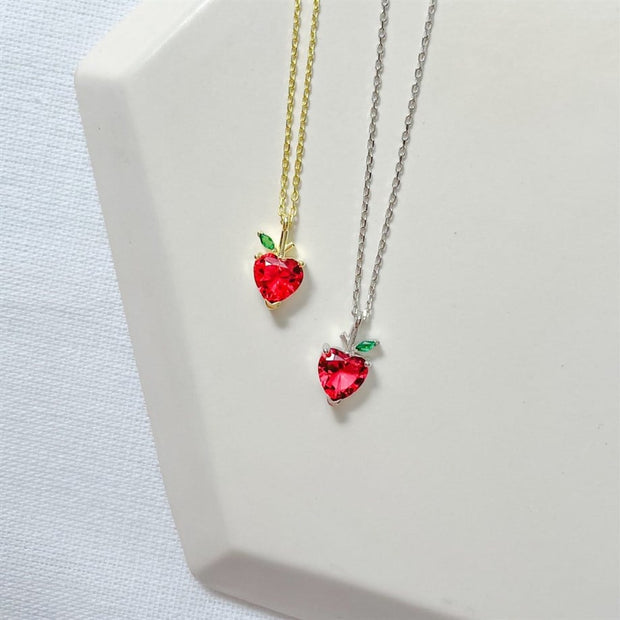Kırmızı Taşlı Elma Figürlü Kolye - 925 Ayar Gümüş