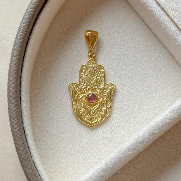 Fatma Ana Eli Figürlü Kolye Ucu - 925 Ayar Gümüş