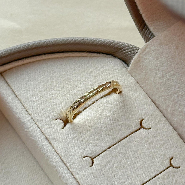 Helen Yüzük - 925 Ayar Gümüş