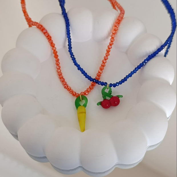 Kristal Taşlı Meyve Figür Kolye - 925 Ayar Gümüş