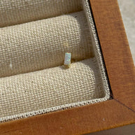 Opal Taşlı Baget Piercing - 925 Ayar Gümüş