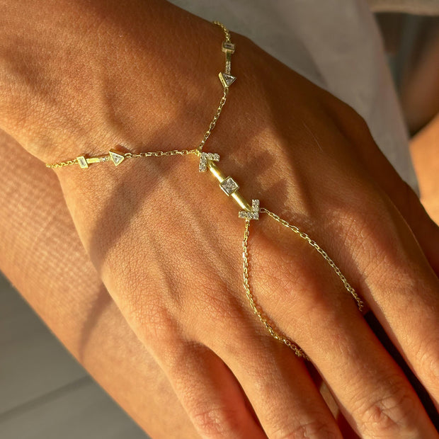 Taşlı Şahmeran -  925 Ayar Gümüş