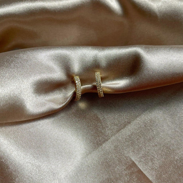 Zircon Taşlı Düz Halka Küpe (14 mm)  - Çift - 925 Ayar Gümüş